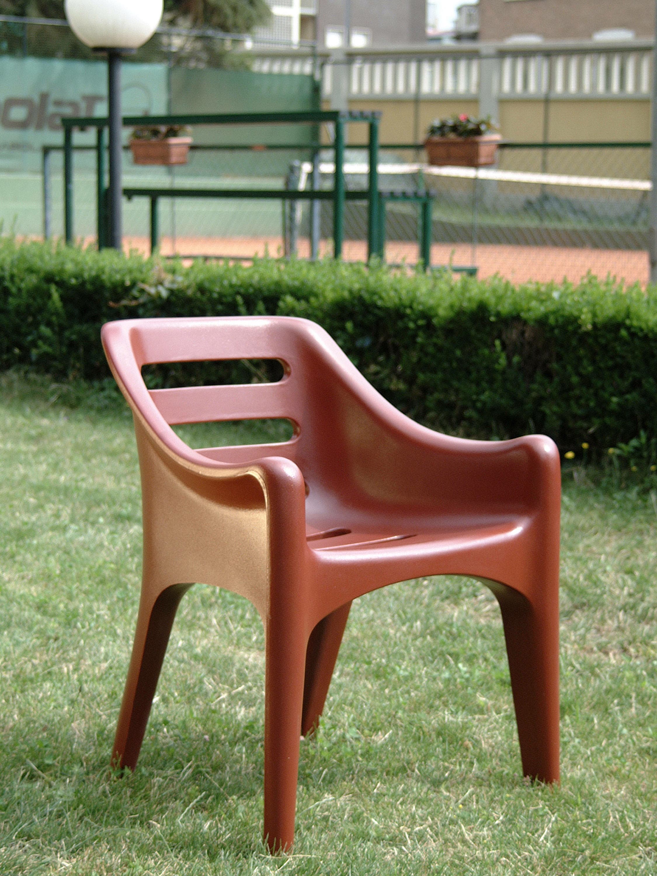 Russel Outdoor Armchair by Serralunga Furniture Chairs